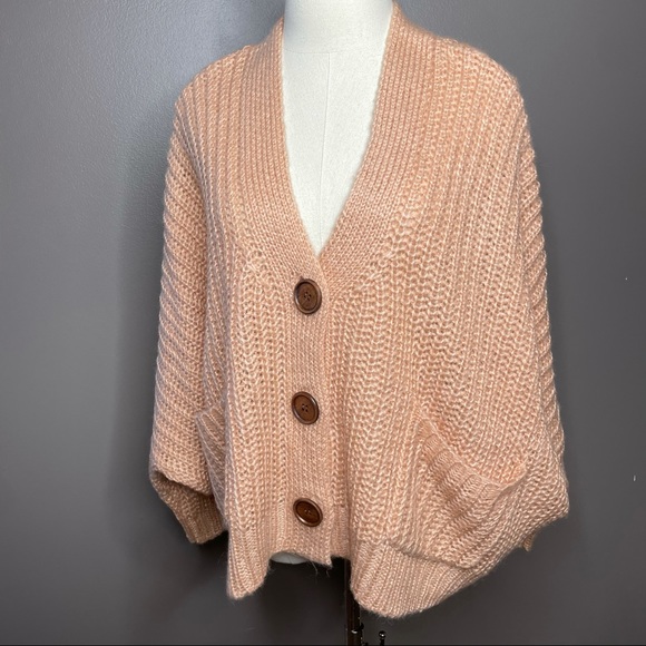 Pink Lily Sweaters - Chunky oversized soft pink cardigan